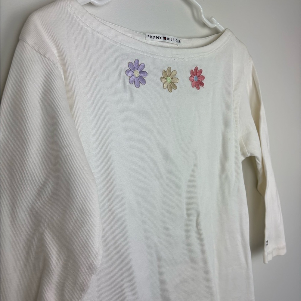 Vintage Tommy Hilfiger White Long Sleeve Top w/ Pastel Floral embroidery Y2K